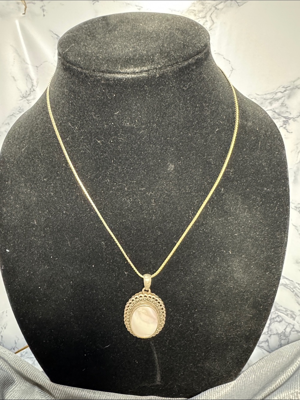 Silver Tone Necklace with Cream Cabochon 925 Pendant